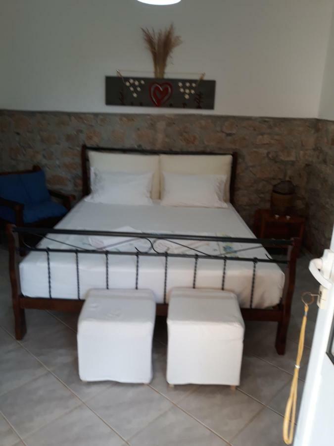 ★ Meniko'S House ★ Cozy Nest Apartment Himare Exterior photo